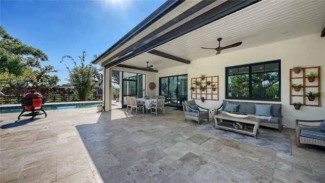 7022 SADDLE CREEK CIRCLE, Sarasota, FL 34241