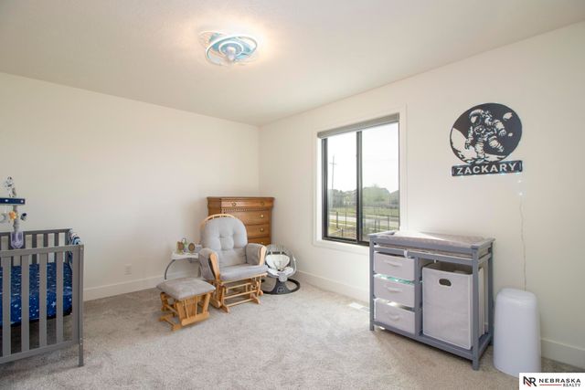 12505 Pheasant Run Circle, Papillion, NE 68046