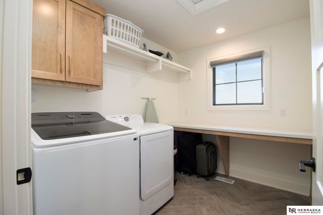 12505 Pheasant Run Circle, Papillion, NE 68046