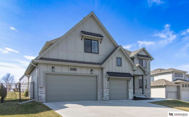 12505 Pheasant Run Circle, Papillion, NE 68046