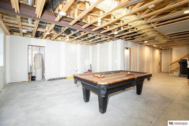 12505 Pheasant Run Circle, Papillion, NE 68046