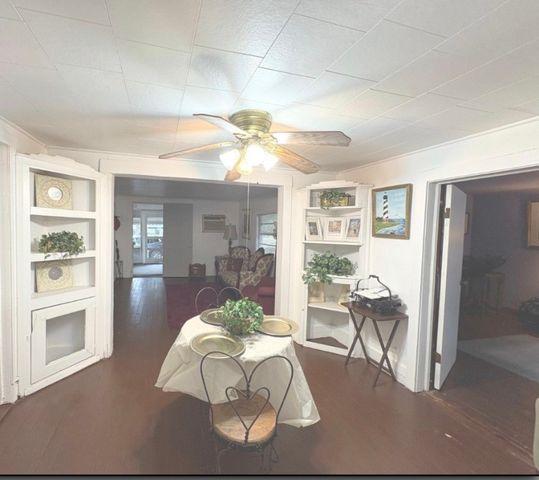 11817 GA HIGHWAY 99 Highway, Darien, GA 31305