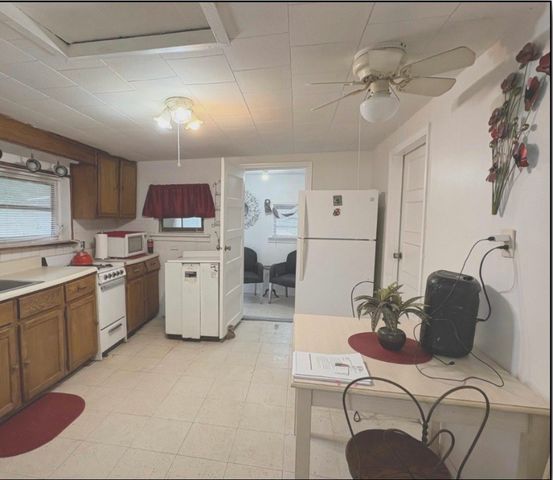 11817 GA HIGHWAY 99 Highway, Darien, GA 31305