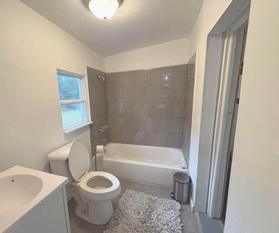 11817 GA HIGHWAY 99 Highway, Darien, GA 31305