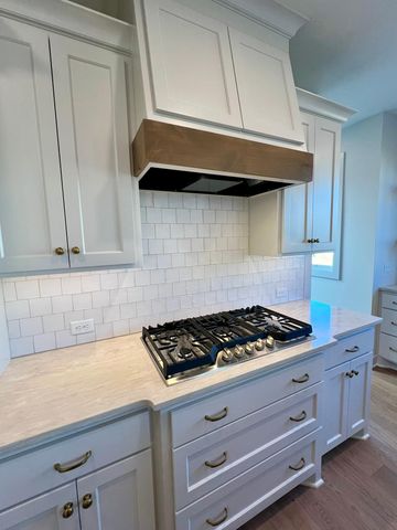 2726 Kensington Avenue NE, Saint Michael, MN 55376