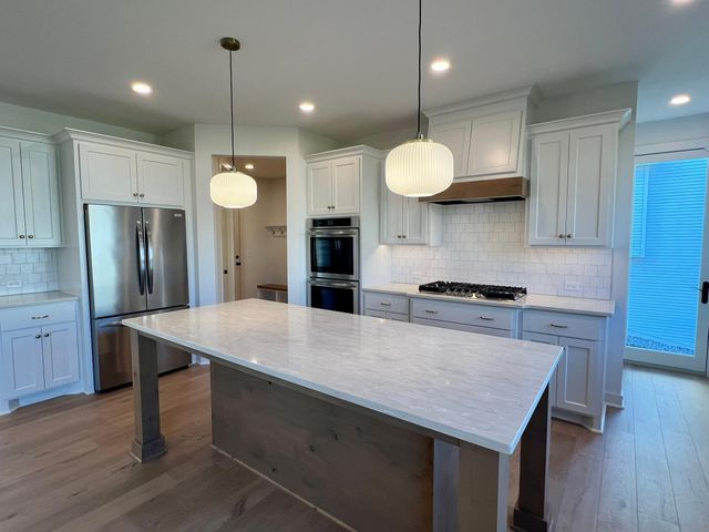 2726 Kensington Avenue NE, Saint Michael, MN 55376