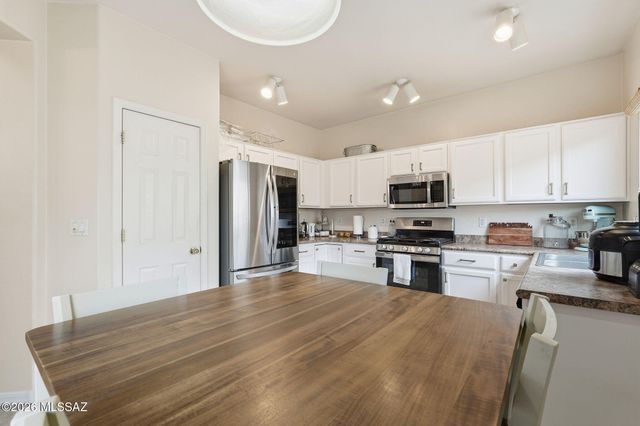 151 E Camino Limon Verde, Sahuarita, AZ 85629