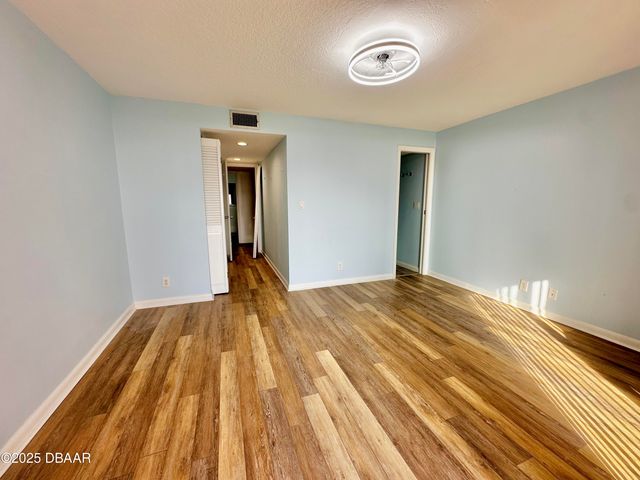 3845 S Atlantic Ave Apt 1, Daytona Beach Shores, FL 32118