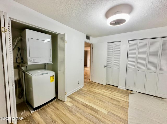 3845 S Atlantic Ave Apt 1, Daytona Beach Shores, FL 32118