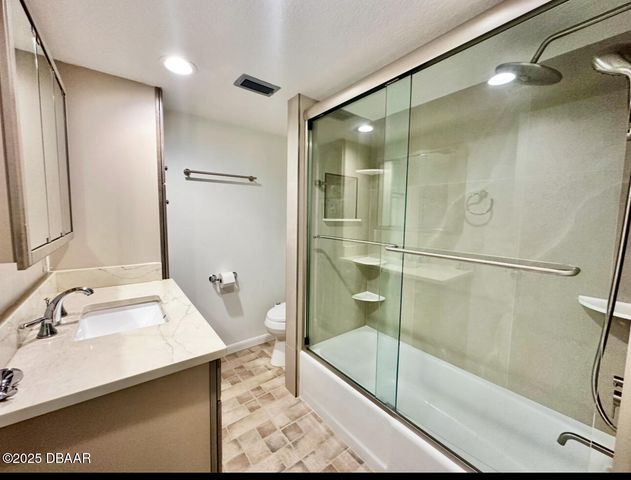 3845 S Atlantic Ave Apt 1, Daytona Beach Shores, FL 32118