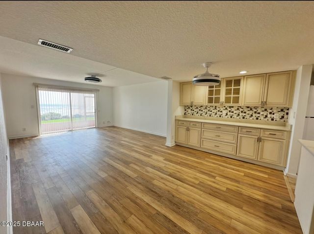 3845 S Atlantic Ave Apt 1, Daytona Beach Shores, FL 32118