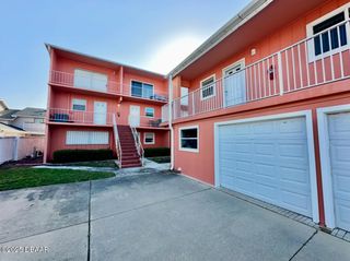 3845 S Atlantic Ave Apt 1, Daytona Beach Shores, FL 32118