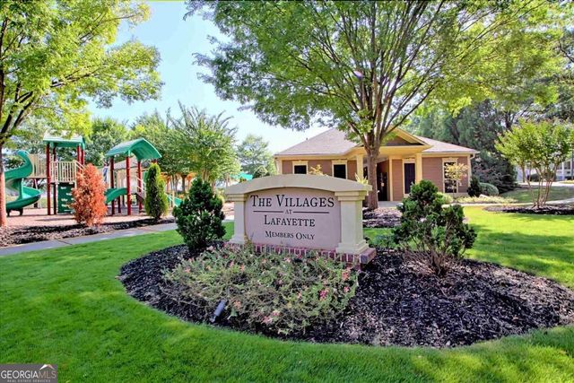 130 Ellsworth Point, Fayetteville, GA 30214