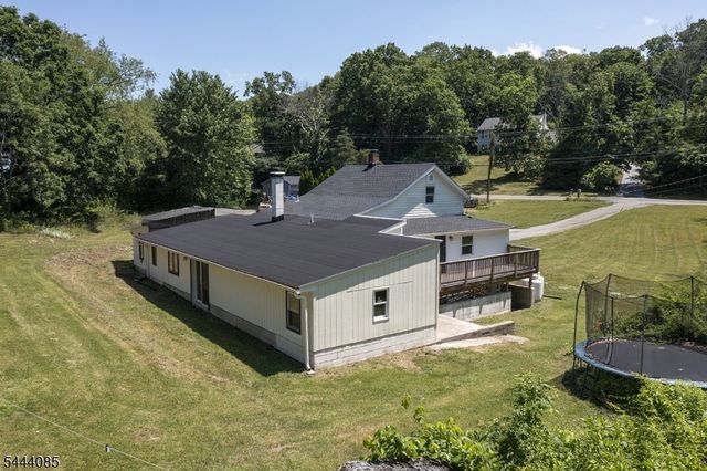 79 Lake Wallkill Rd, Vernon Twp., NJ 07461