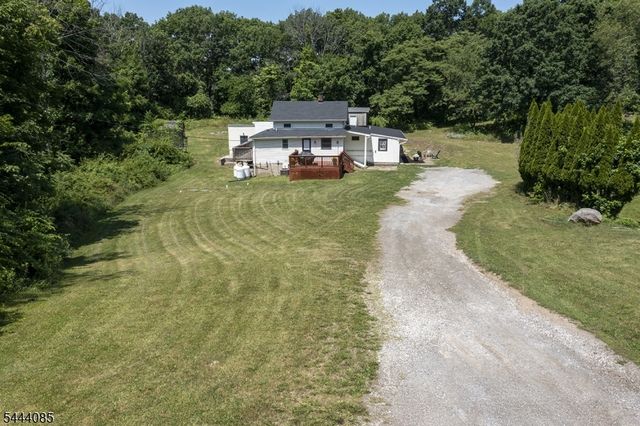 79 Lake Wallkill Rd, Vernon Twp., NJ 07461