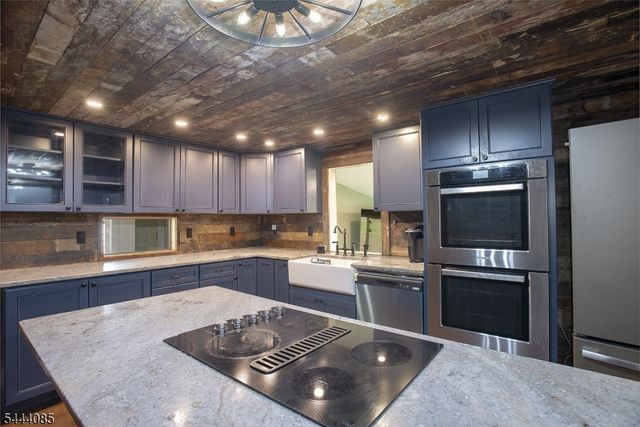 79 Lake Wallkill Rd, Vernon Twp., NJ 07461