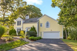 82 Falling Leaf Lane, Osterville, MA 02655