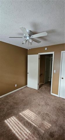 1819 S STAGECOACH Drive, Olathe, KS 66062
