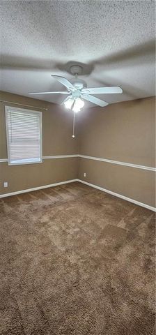 1819 S STAGECOACH Drive, Olathe, KS 66062