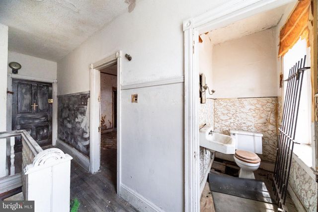 2312 REED ST, Philadelphia, PA 19146