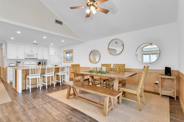 4123 Pelican Lane, Galveston, TX 77554