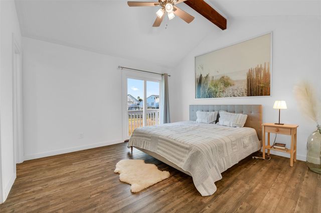 4123 Pelican Lane, Galveston, TX 77554