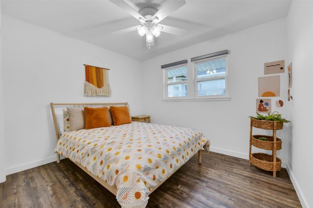 4123 Pelican Lane, Galveston, TX 77554