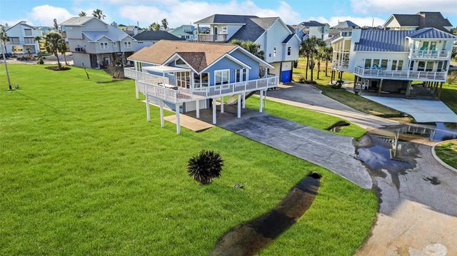 4123 Pelican Lane, Galveston, TX 77554