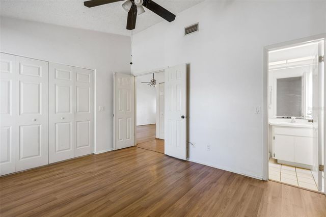 7571 121ST TERRACE, Largo, FL 33773