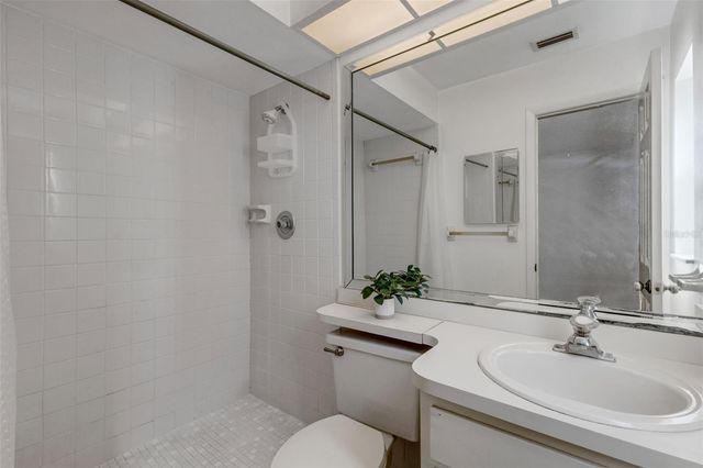 7571 121ST TERRACE, Largo, FL 33773