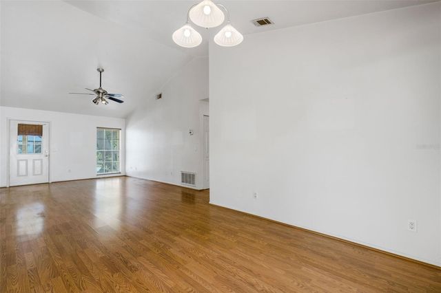 7571 121ST TERRACE, Largo, FL 33773