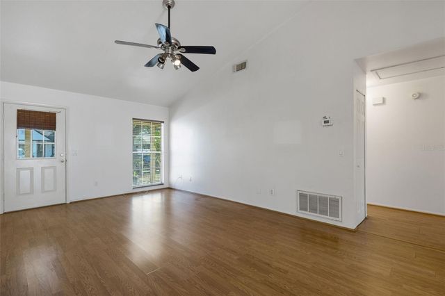 7571 121ST TERRACE, Largo, FL 33773