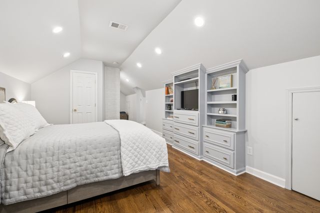 134 Spring Valley Rd, Nashville, TN 37214