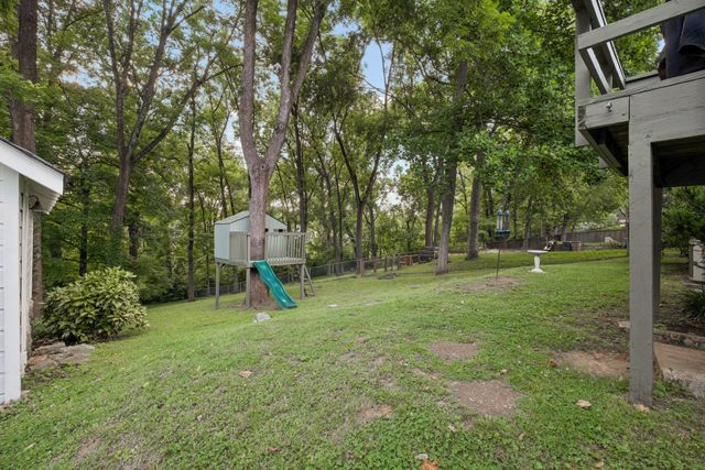 134 Spring Valley Rd, Nashville, TN 37214