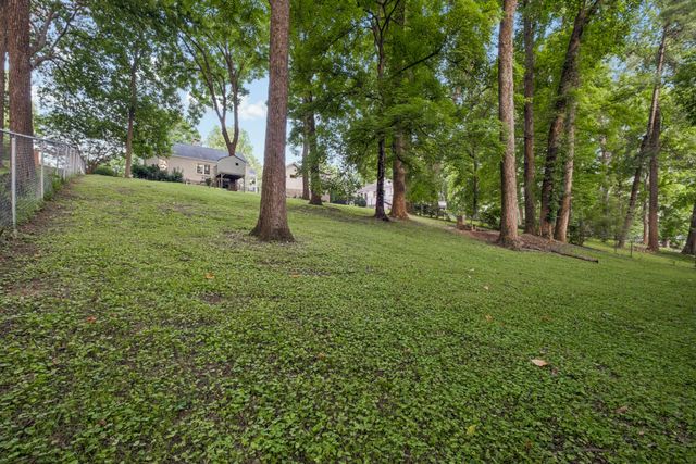 134 Spring Valley Rd, Nashville, TN 37214
