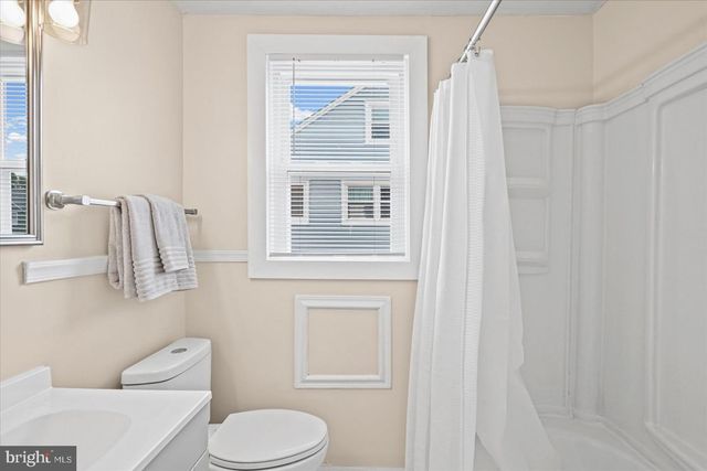 4228 THORNCLIFF RD, Nottingham, MD 21236