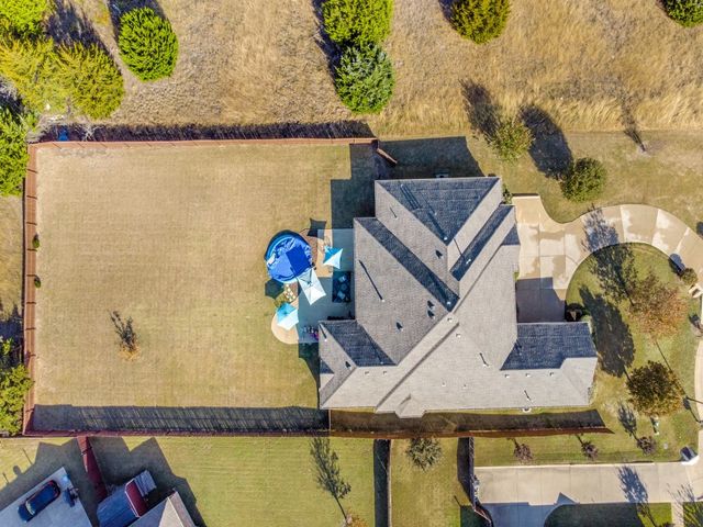 621 Buelwood Court, Desoto, TX 75115