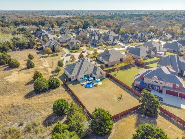 621 Buelwood Court, Desoto, TX 75115