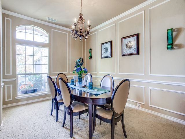 621 Buelwood Court, Desoto, TX 75115