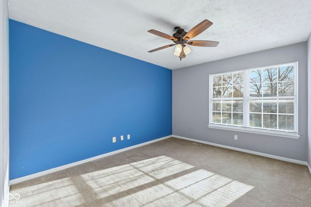 10959 Gate Circle, Fishers, IN 46038