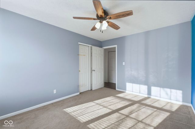 10959 Gate Circle, Fishers, IN 46038