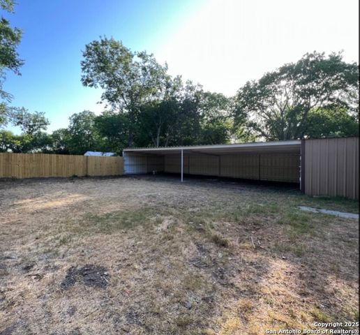 2351 Rigsby, San Antonio, TX 78222