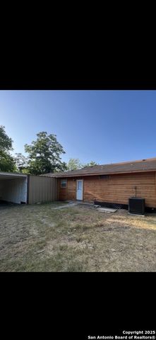 2351 Rigsby, San Antonio, TX 78222