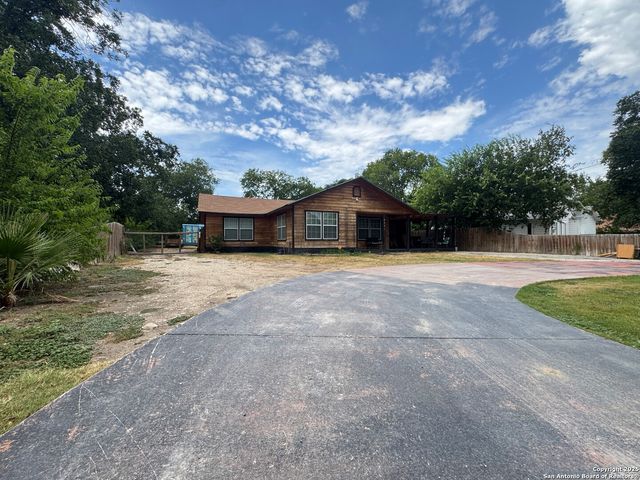 2351 Rigsby, San Antonio, TX 78222