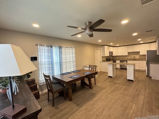 2351 Rigsby, San Antonio, TX 78222