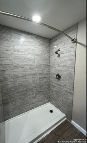 2351 Rigsby, San Antonio, TX 78222