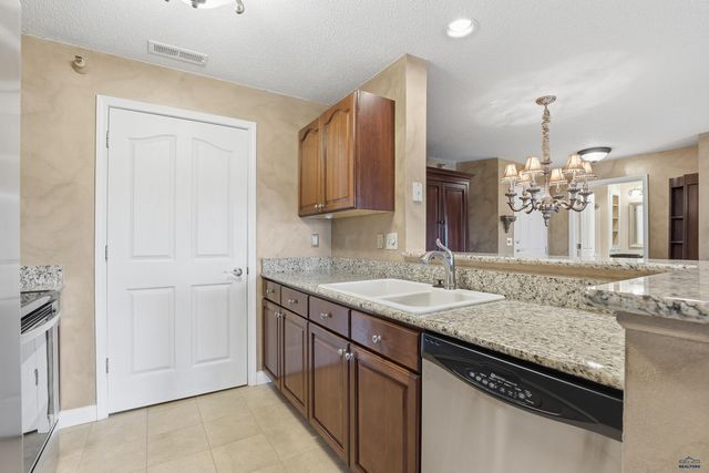 3600 SHERIDAN LAKE RD, Rapid City, SD 57702