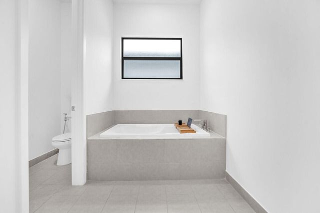 17451 SW 41st Street, Miramar, FL 33029