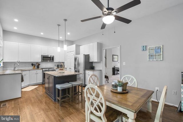 20695 RIPTIDE SQ, Sterling, VA 20165