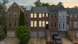 20695 RIPTIDE SQ, Sterling, VA 20165